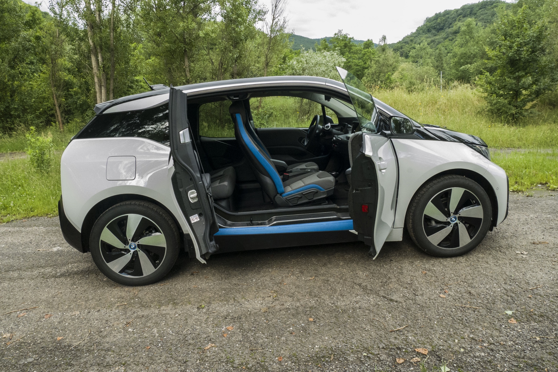 Test BMW i3 Aký je dnes na Slovensku život s elektromobilom?