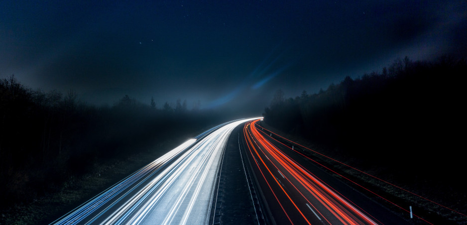 Maximálne rýchlosti nemeckých diaľnic sa elektromobilov nemusia týkať