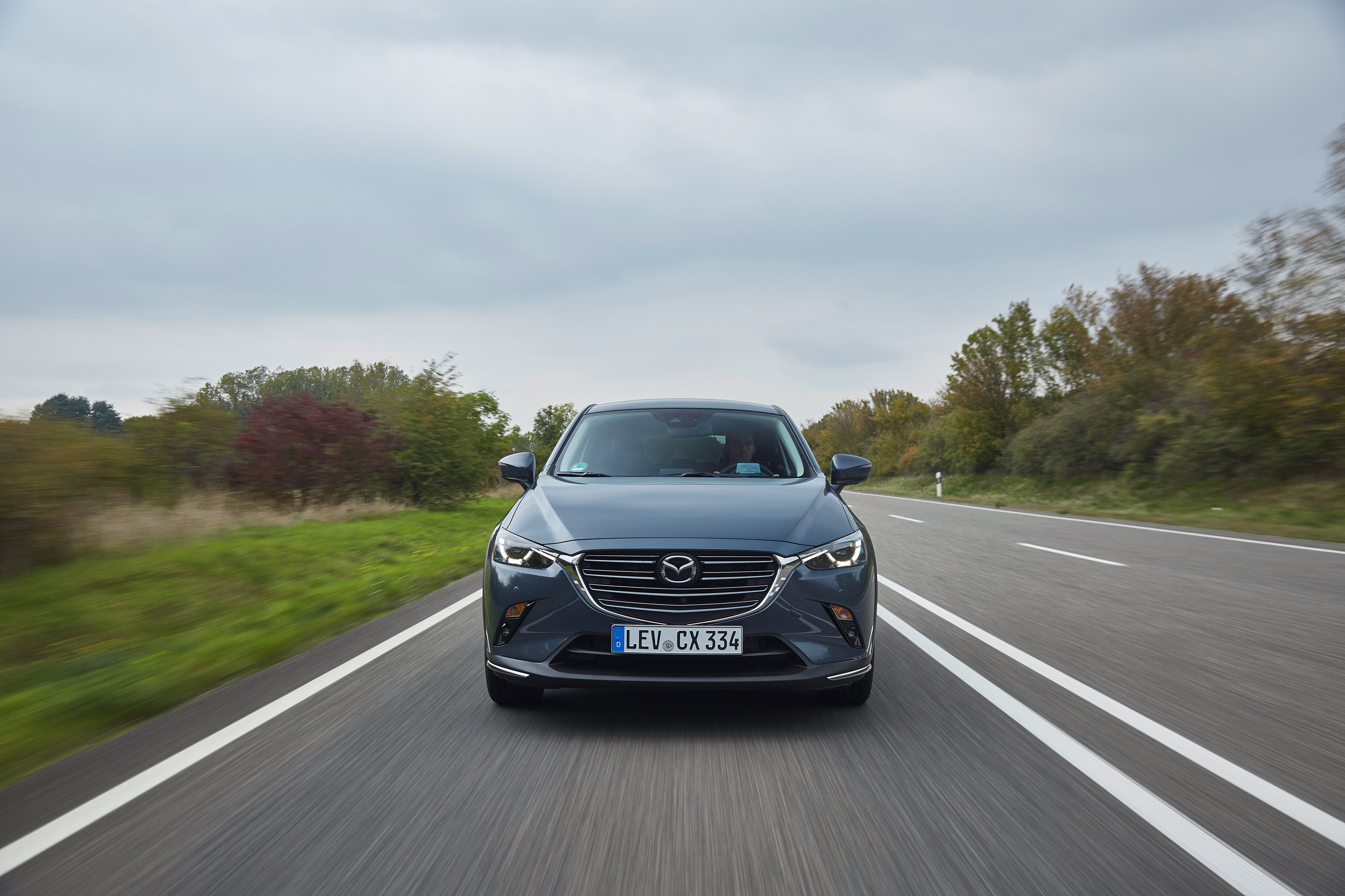 Mazda CX-3 modelového roku 2021 zapne automatické svetlá skôr